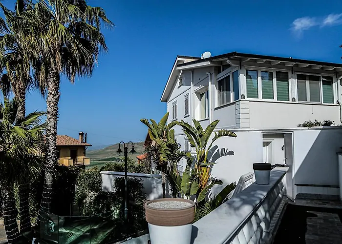 Leon D'oro 3* Corleone