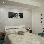 利昂德奥罗酒店 3*