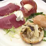 利昂德奥罗酒店 酒店